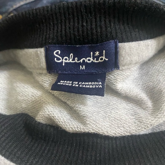 Splendid Pullover Top with Stars - Picture 3 of 3